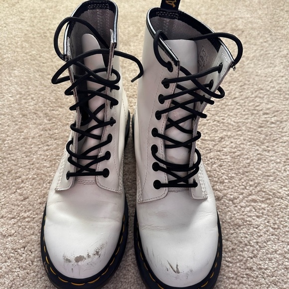 Dr. Martens Zavala Combat Boots White Black Laces Women’s Size 8 - Picture 2 of 10